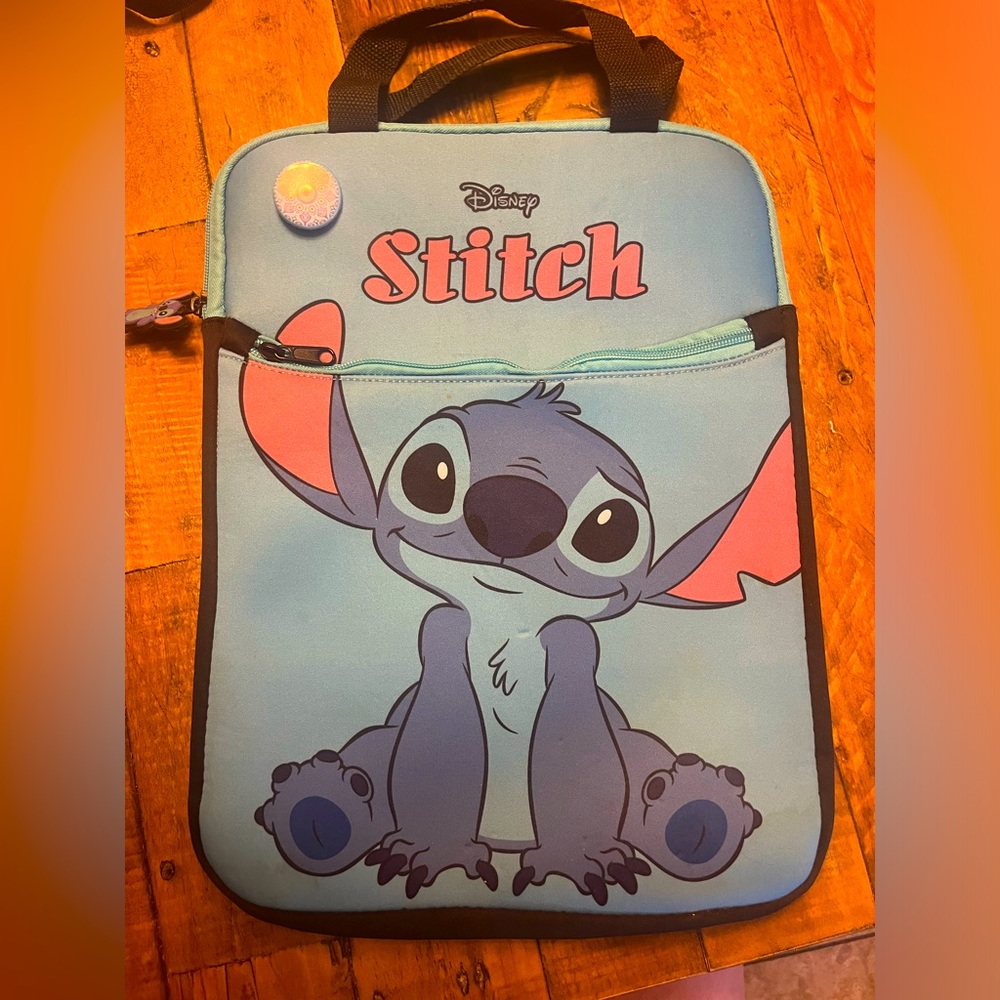 Disney Stitch laptop carry case